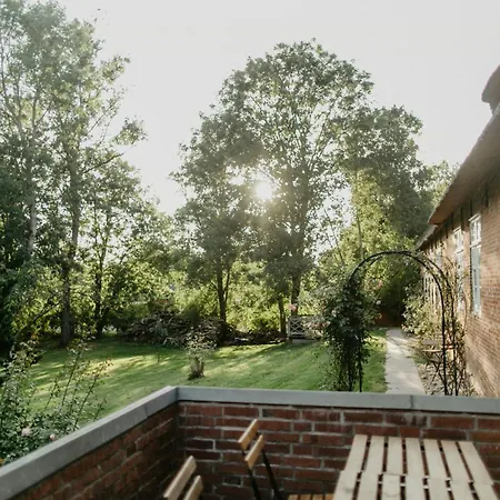 Minimalist On Eiderstedt * Tetenbull